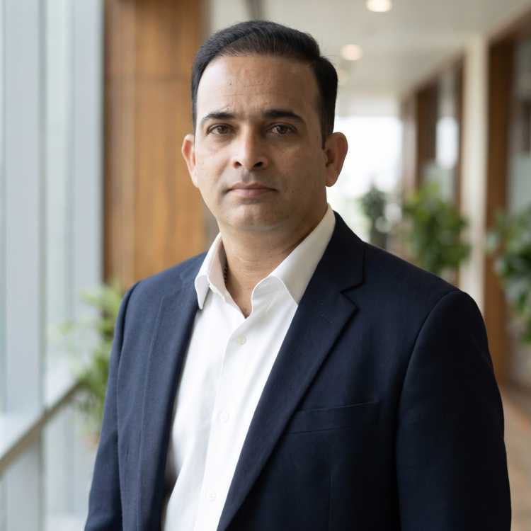 Chief Executive Officer (CEO)